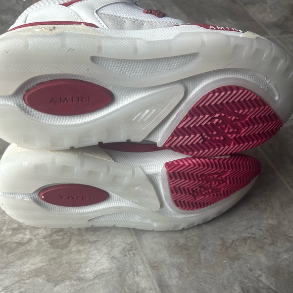 AMIRI White and Burgundy Low-Top Sneakers - Picture 6 of 6